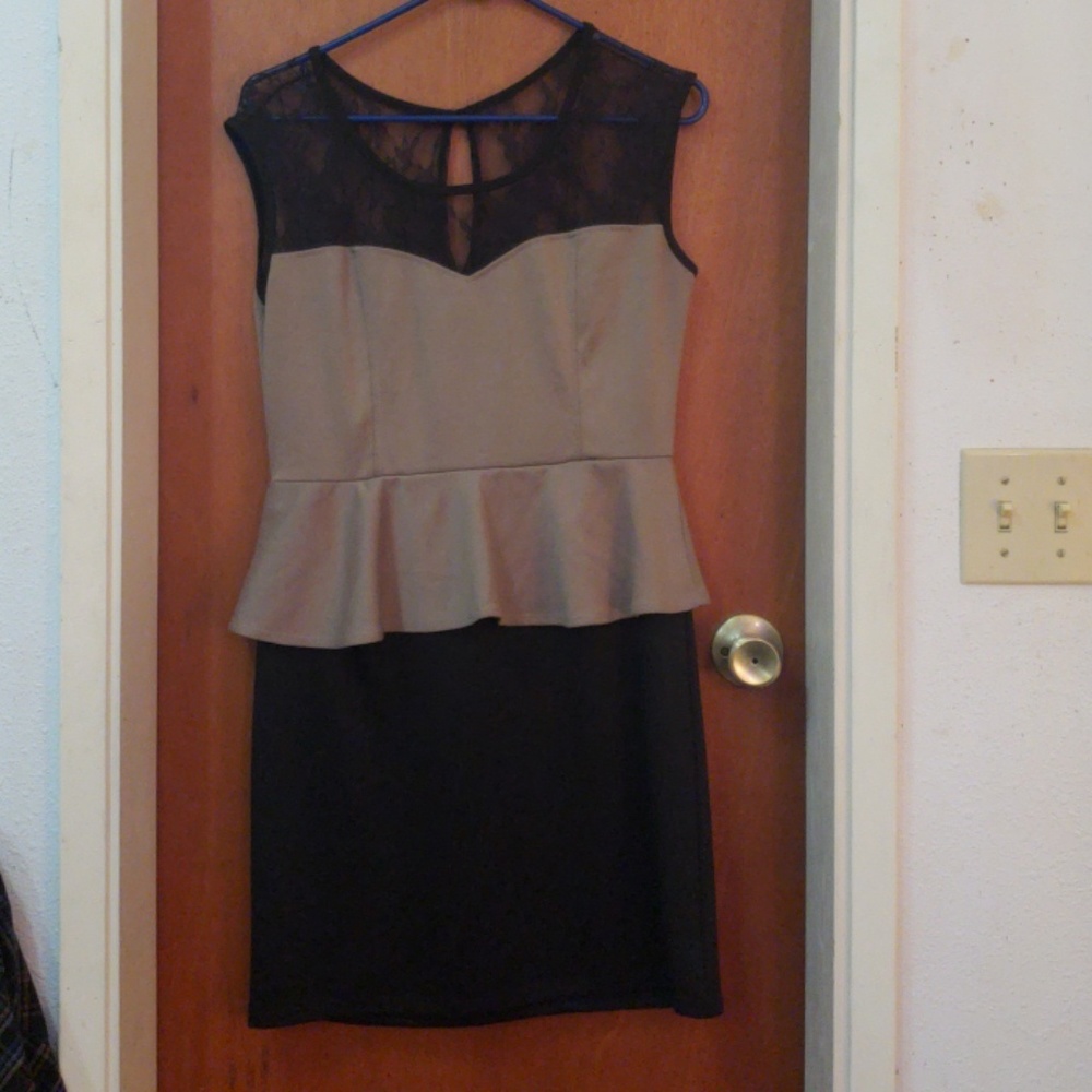 Delicious size large dress